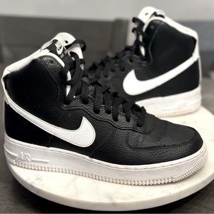 Nike Air Force I ‘07 High ~ black and white ~